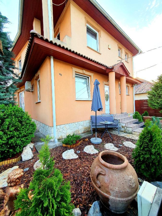 Airport Luxury Apartman 42 Vecsés Zewnętrze zdjęcie