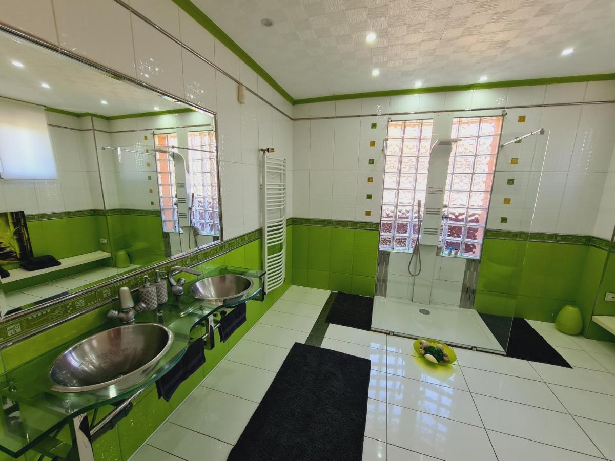 Airport Luxury Apartman 42 Vecsés Zewnętrze zdjęcie